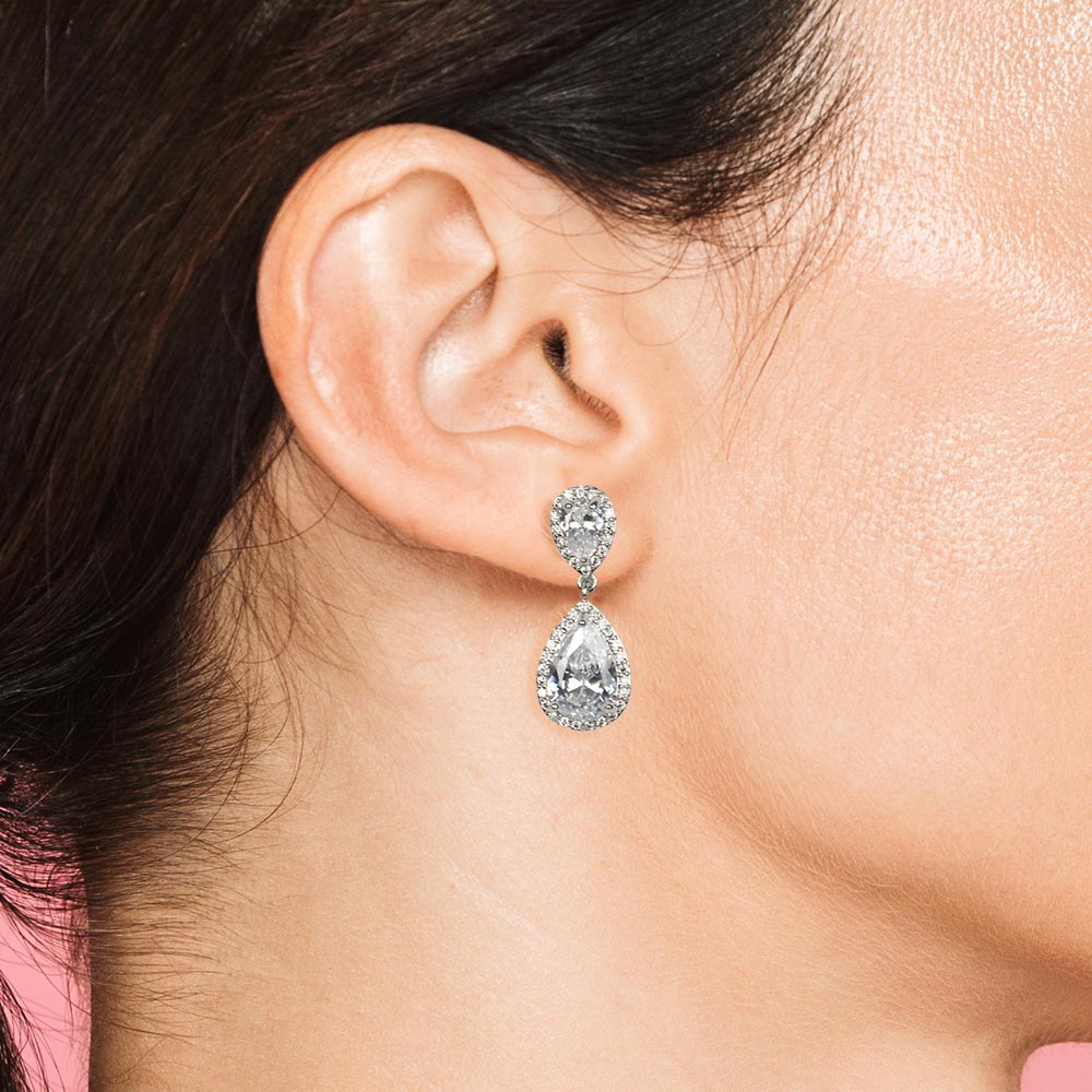 Orecchini pendenti con cristalli argento